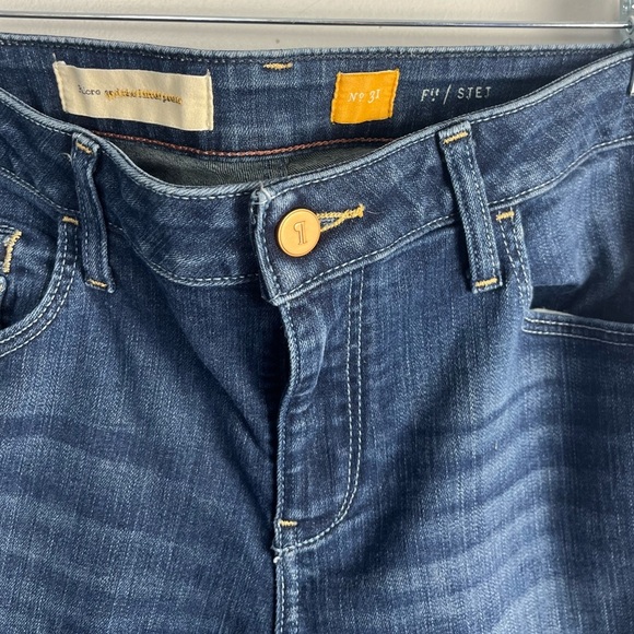 Anthropolgie Pilcro and the Letterpress Skinny Stet Jean
size 31 - Picture 4 of 7